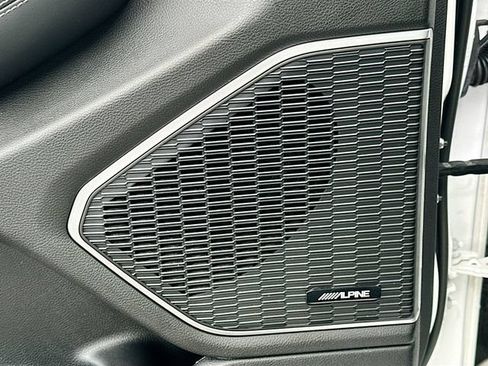 Used 2021 Jeep Grand Cherokee L Limited RWD image 19
