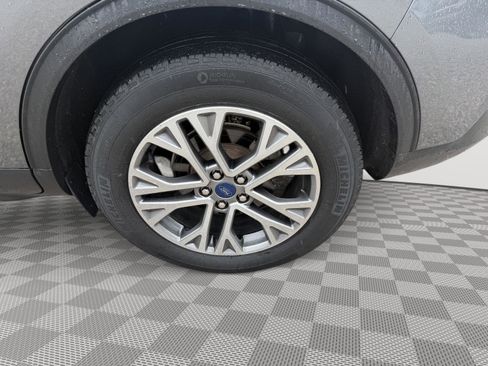 Used 2022 Ford Escape SEL AWD/4WD image 9