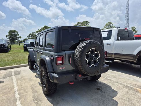 Used 2023 Jeep Wrangler Unlimited Rubicon AWD/4WD image 9