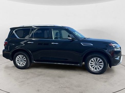 Used 2024 Nissan Armada SV AWD/4WD image 4