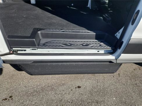 New 2026 Ford Transit 250 148 Medium Roof w/ Load Area Protection Package image 18