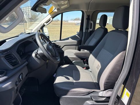 Used 2021 Ford Transit 350 XLT image 32