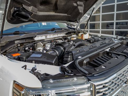 Used 2020 GMC Sierra 2500 Denali w/ Denali Ultimate Package image 40