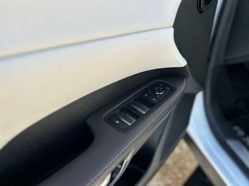 Used 2026 Lexus RX 350 image 13