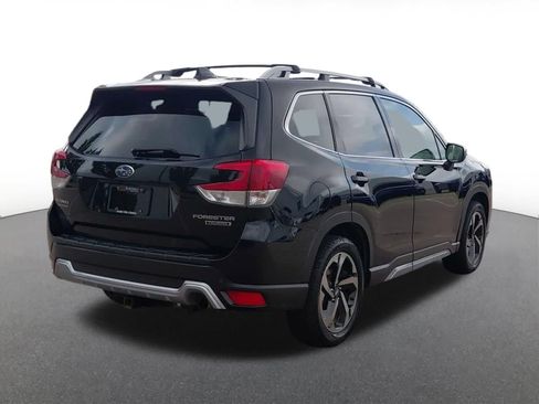 Used 2022 Subaru Forester Touring w/ Popular Package #2 AWD/4WD image 6