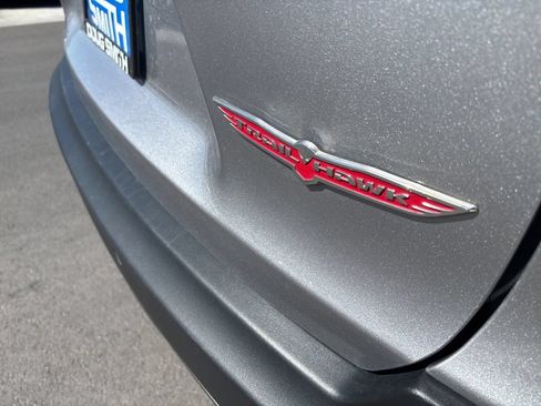 Used 2020 Jeep Cherokee Trailhawk AWD/4WD image 17