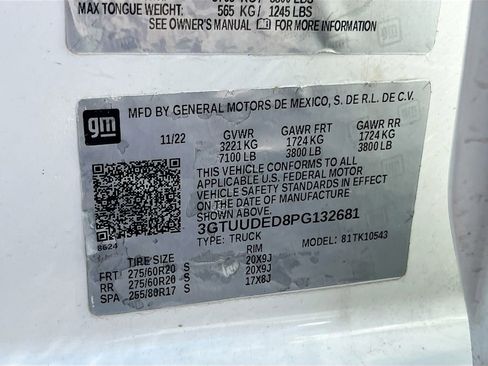 Used 2023 GMC Sierra 1500 SLT w/ SLT Premium Package image 34