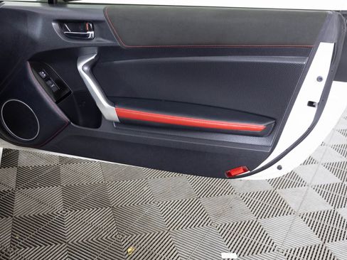 Used 2020 Toyota 86 image 34