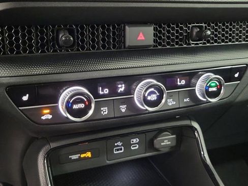 Certified 2024 Honda CR-V EX image 30