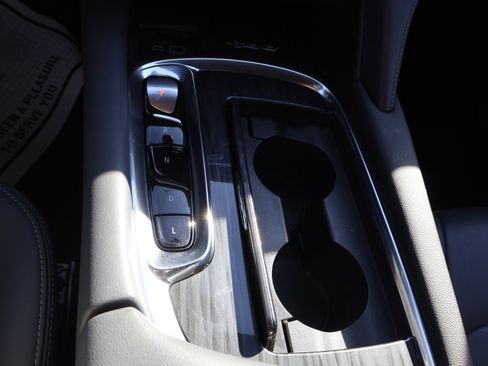 Used 2023 Buick Enclave Essence w/ Experience Buick Package image 30