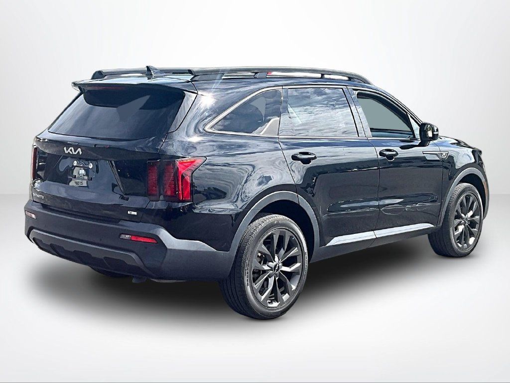 Used 2023 Kia Sorento X-Line EX AWD/4WD image 3