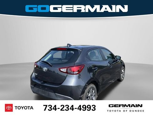 Used 2020 Toyota Yaris LE FWD image 7