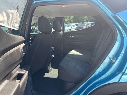 Used 2027 Chevrolet Bolt LT w/ Comfort Package FWD image 12