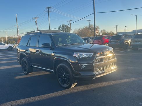 Used 2021 Toyota 4Runner Nightshade image 3