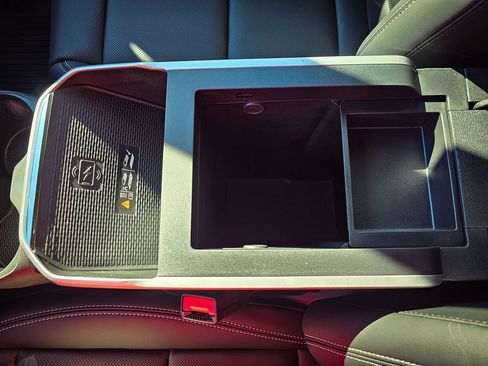 New 2026 GMC Terrain Elevation w/ Elevation Premium Package image 27