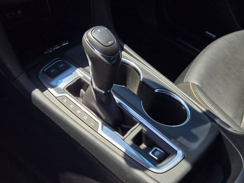 Used 2020 Chevrolet Equinox Premier AWD/4WD image 24