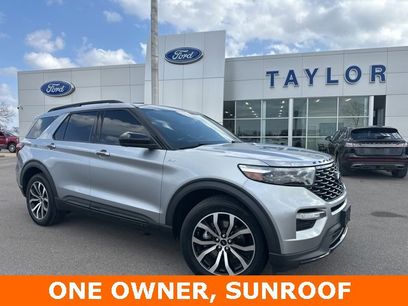 Used 2022 Ford Explorer ST-Line w/ Class IV Trailer Tow Package