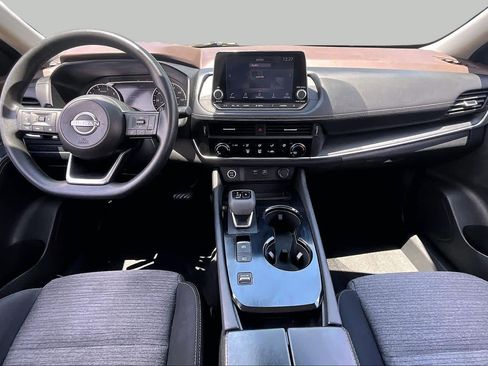 Used 2022 Nissan Rogue S FWD image 14