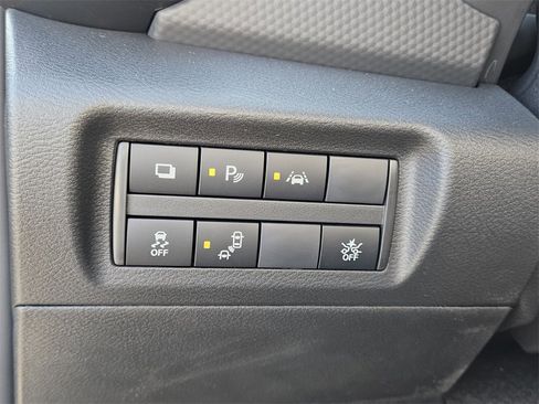 New 2025 Nissan Kicks Play S image 25