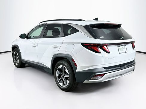 Used 2025 Hyundai Tucson SEL FWD image 5