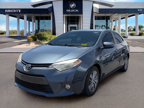 Used 2016 Toyota Corolla LE Premium FWD image 3