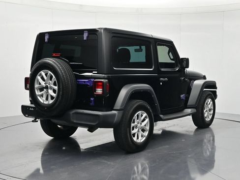 Used 2023 Jeep Wrangler Sport AWD/4WD image 5