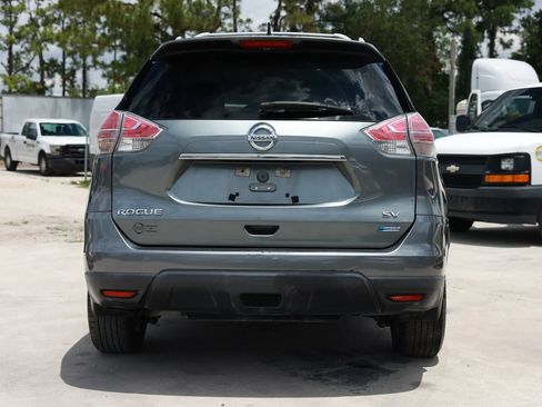 Used 2014 Nissan Rogue SV w/ SV Moonroof Package FWD image 5