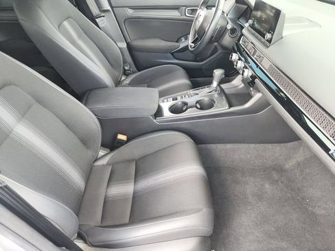 Used 2024 Honda Civic Sport image 11