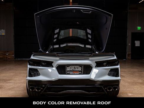 Used 2023 Chevrolet Corvette Stingray Coupe image 8