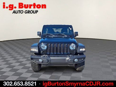 Used 2023 Jeep Wrangler Unlimited Sport image 2