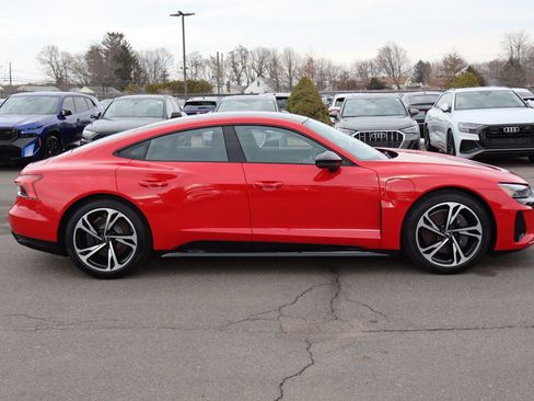 Used 2022 Audi e-tron GT Prestige w/ Prestige Package AWD/4WD image 5