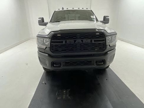 Used 2024 RAM 2500 Tradesman w/ Snow Chief Group AWD/4WD image 9