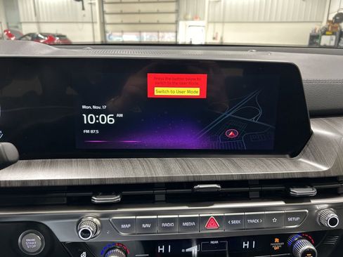 New 2025 Kia Telluride EX image 17