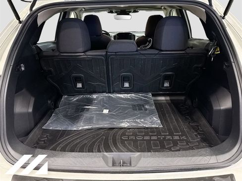 Certified 2024 Subaru Crosstrek 2.0i Premium image 28