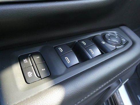 Used 2021 Chevrolet Tahoe LT image 26