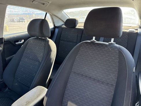 Used 2020 Kia Rio S image 17