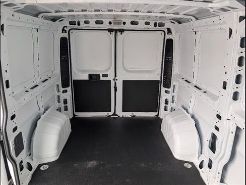 Used 2025 RAM ProMaster 2500 image 24
