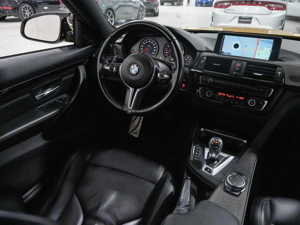 Used 2015 BMW M4 Coupe w/ Executive Package RWD image 11