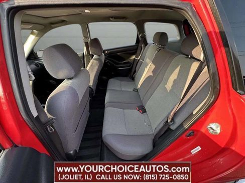 Used 2004 Toyota Matrix image 34