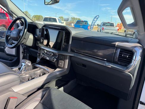Used 2021 Ford F150 Lariat w/ Equipment Group 502A High AWD/4WD image 12