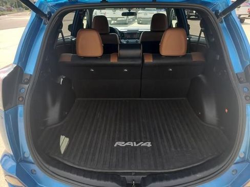 Used 2016 Toyota RAV4 SE AWD/4WD image 6
