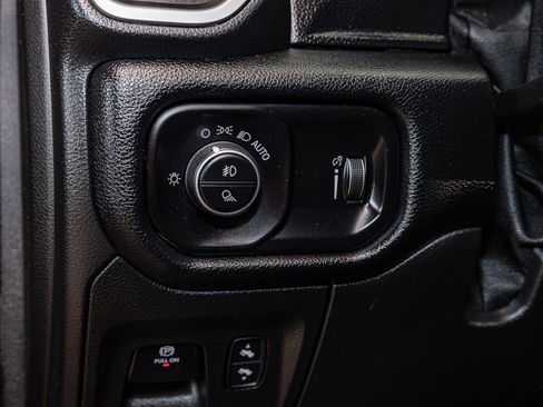 Used 2021 RAM 1500 Big Horn image 20