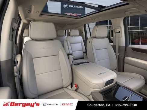 New 2026 GMC Yukon XL Denali image 18