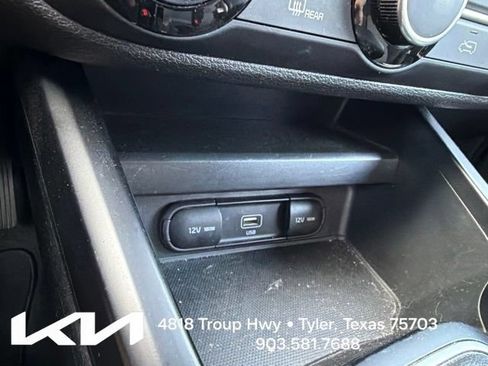 Used 2022 Kia Soul LX w/ Technology Package FWD image 19
