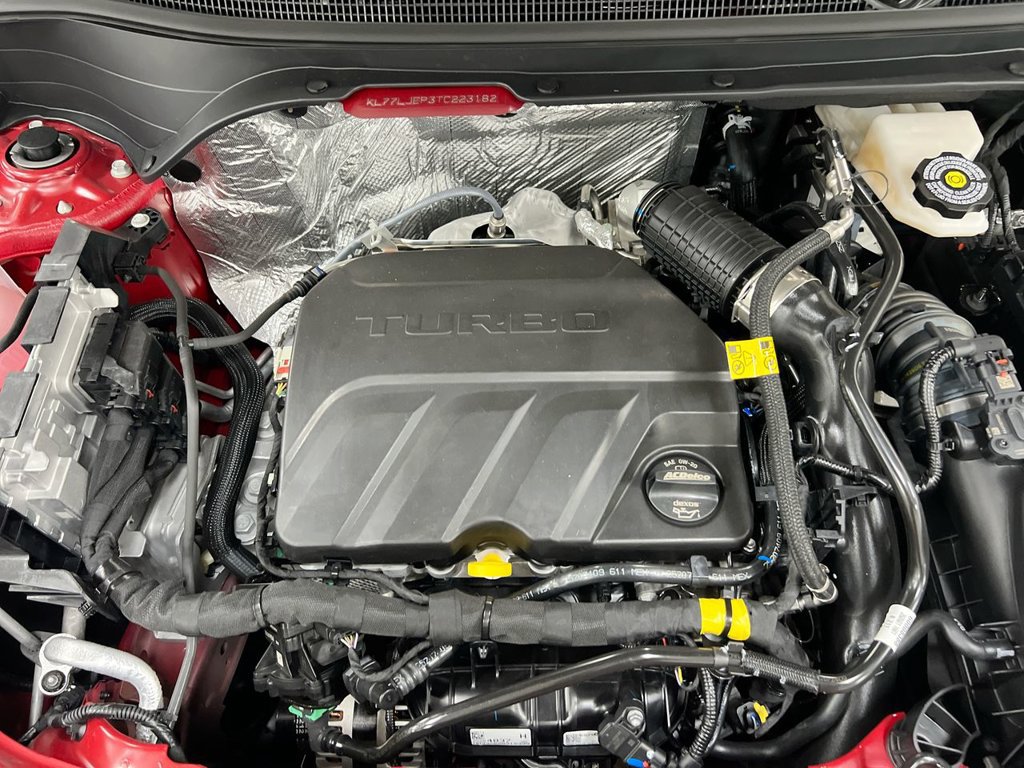New 2026 Chevrolet Trax RS w/ Sunroof Package FWD image 25