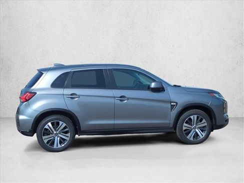 Used 2024 Mitsubishi Outlander Sport AWD image 3