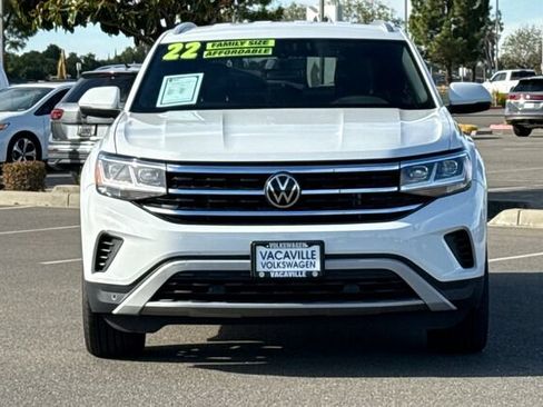 Certified 2022 Volkswagen Atlas Cross Sport SE FWD image 9
