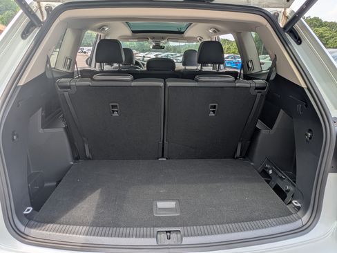 Used 2024 Volkswagen Atlas SEL AWD/4WD image 20