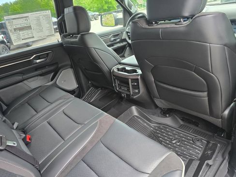 New 2026 RAM 1500 Laramie AWD/4WD image 27