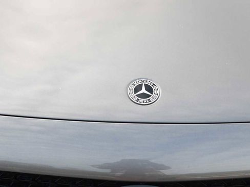 Certified 2022 Mercedes-Benz GLA 250 4MATIC image 10